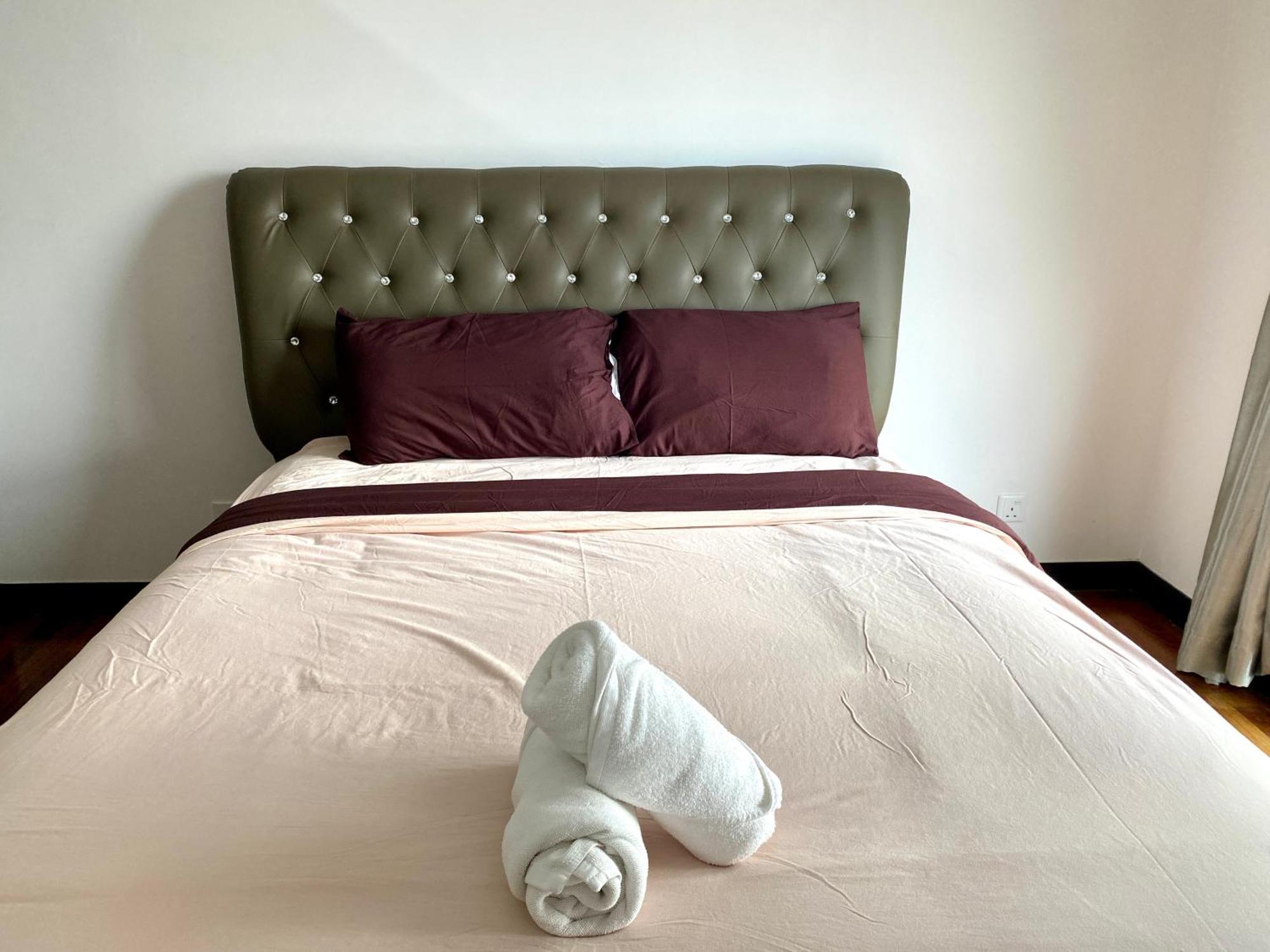 Silverscape * Malacca